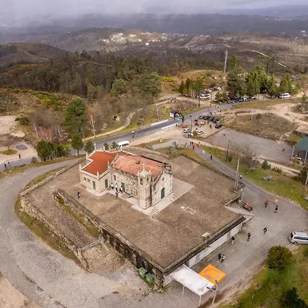 Azenha Da Lavoura Em Barrega Feriehus Celorico De Basto