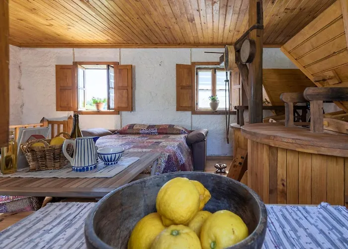 Azenha Da Lavoura Em Barrega *